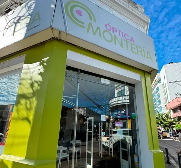 Fachada de Óptica Montería, punto de experiencia Medicina Integral en Montería